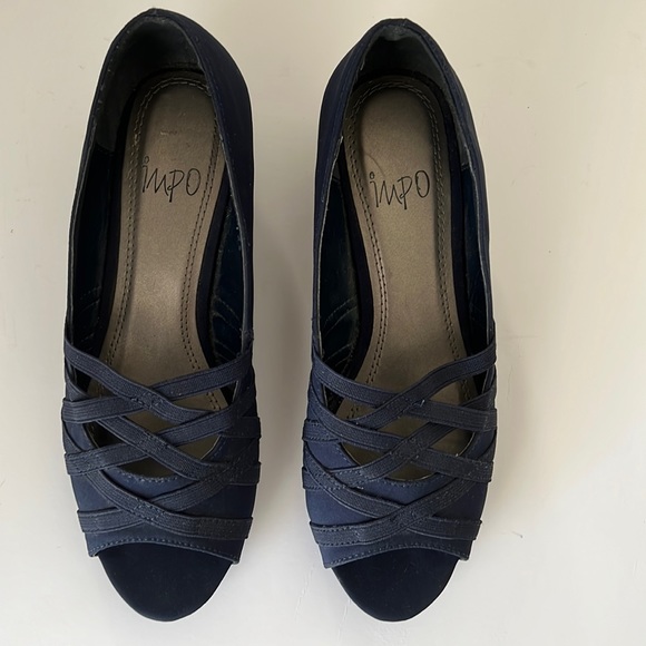 Impo Open Toe Wedge Shoes - Picture 1 of 8